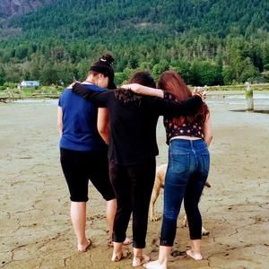 Meet your Posher, Robin